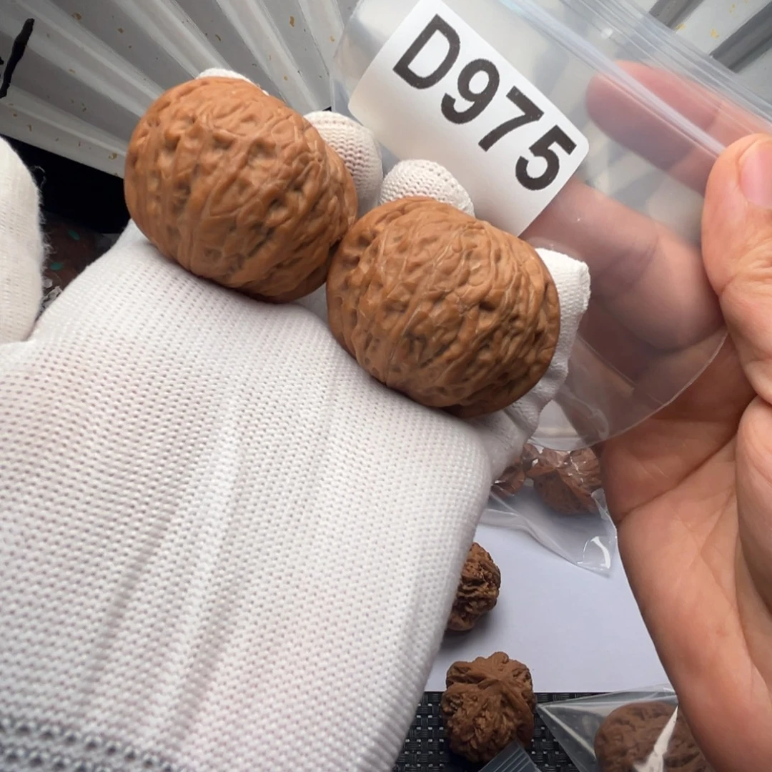 吊坠桃核D975全品铁锤41