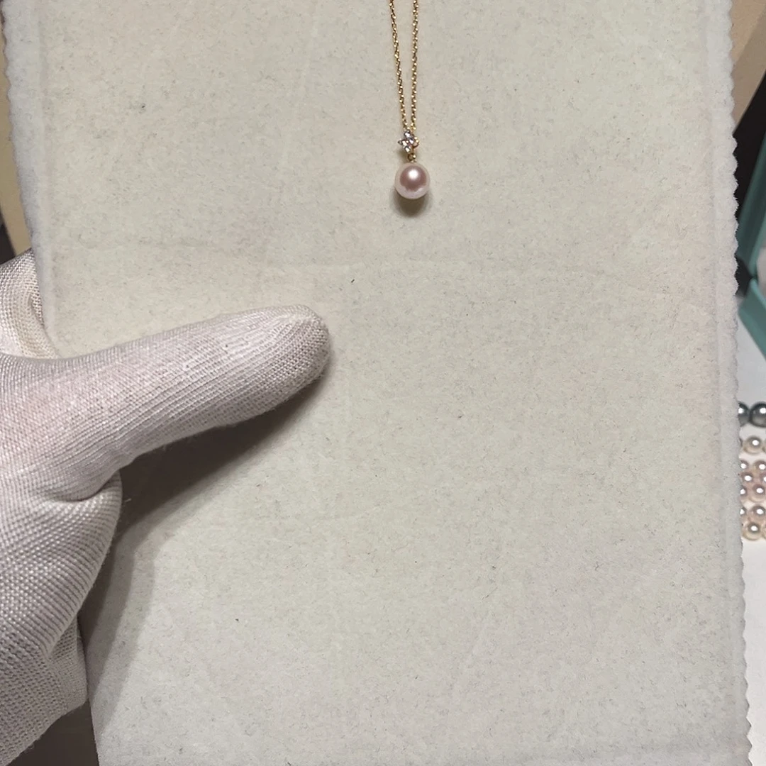 颈饰海水珍珠18K金镶嵌