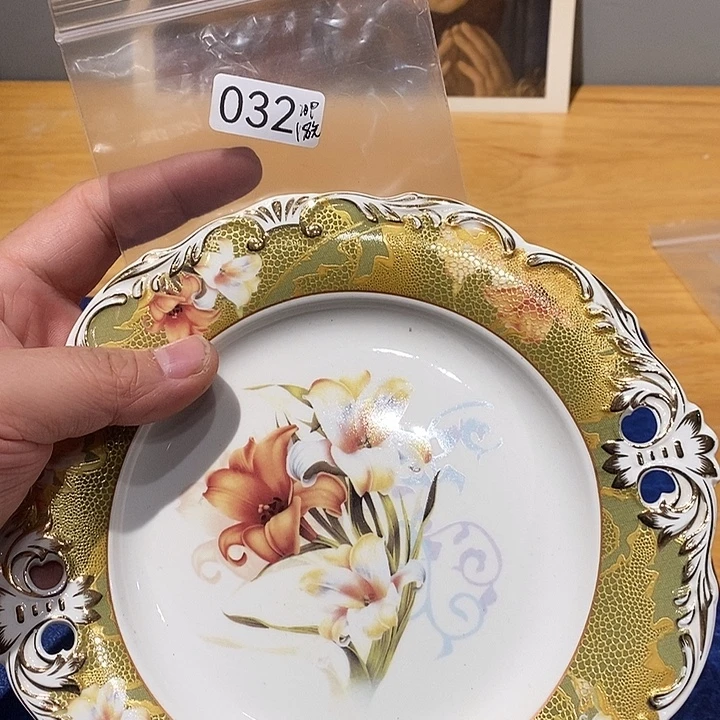 瓷器的用编号呀啦啦好