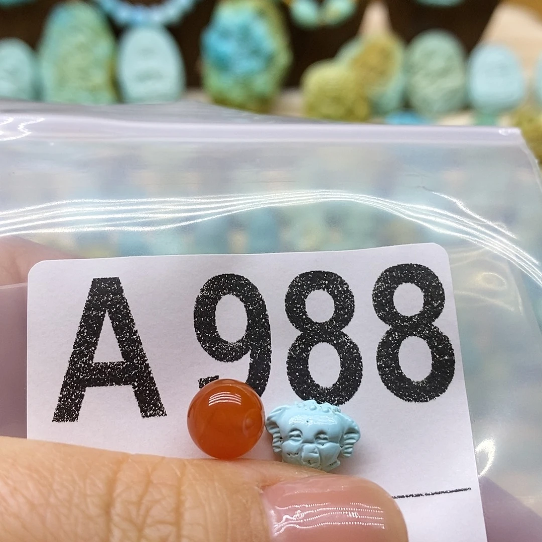 南红玛瑙未镶嵌珠宝奇石