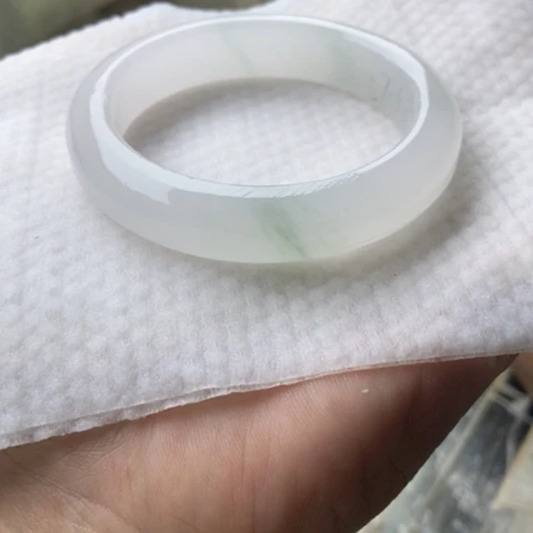 @***姐石英质玉（金丝玉）未镶嵌手镯加工定制