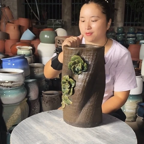 18/30瑕疵一个盆子