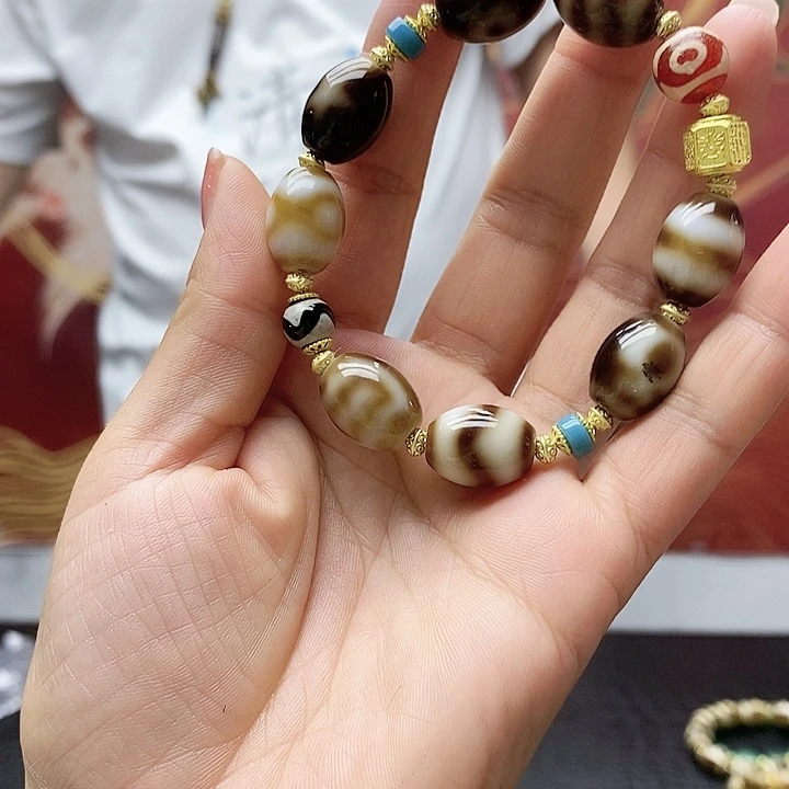 玛瑙/玉髓合金颈饰