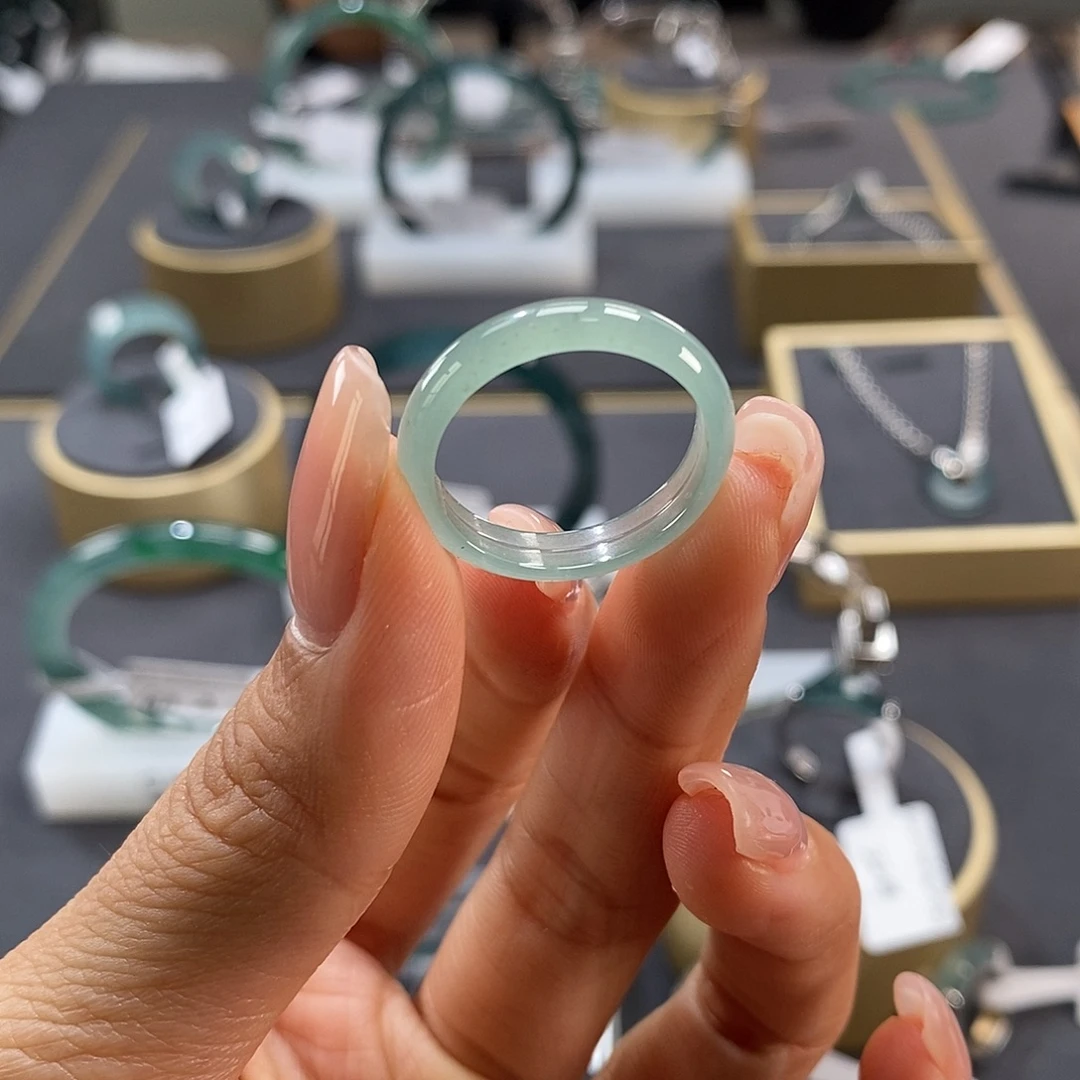 翡翠未镶嵌手镯戒指19