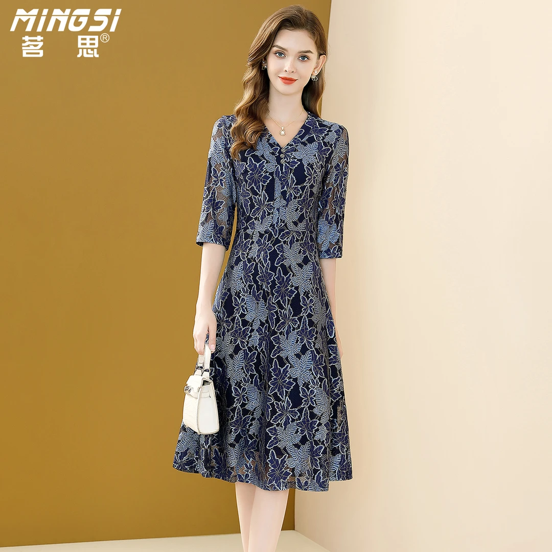 茗思老钱风松弛感女装贵气连衣裙2025秋装新款气质显瘦蕾丝裙子