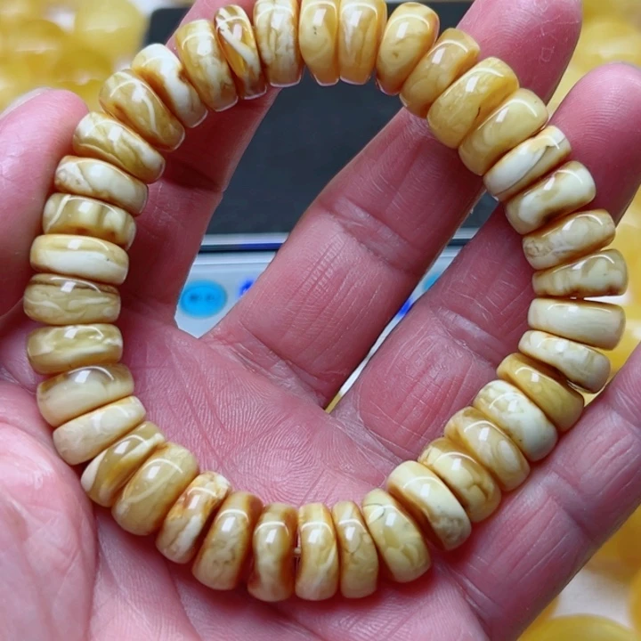 琥珀（矿物珀）未镶嵌裸石