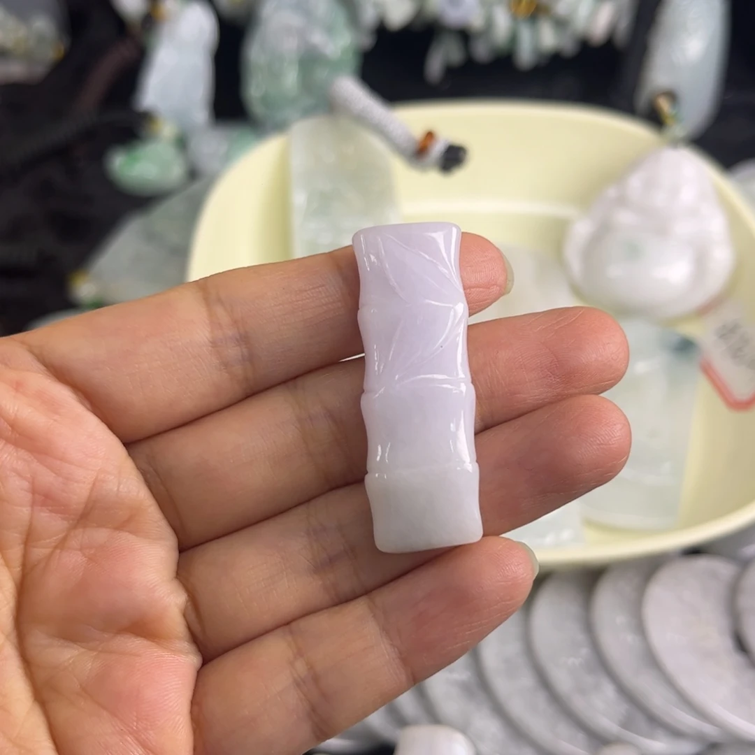 雷***️翡翠未镶嵌吊坠(不含链)