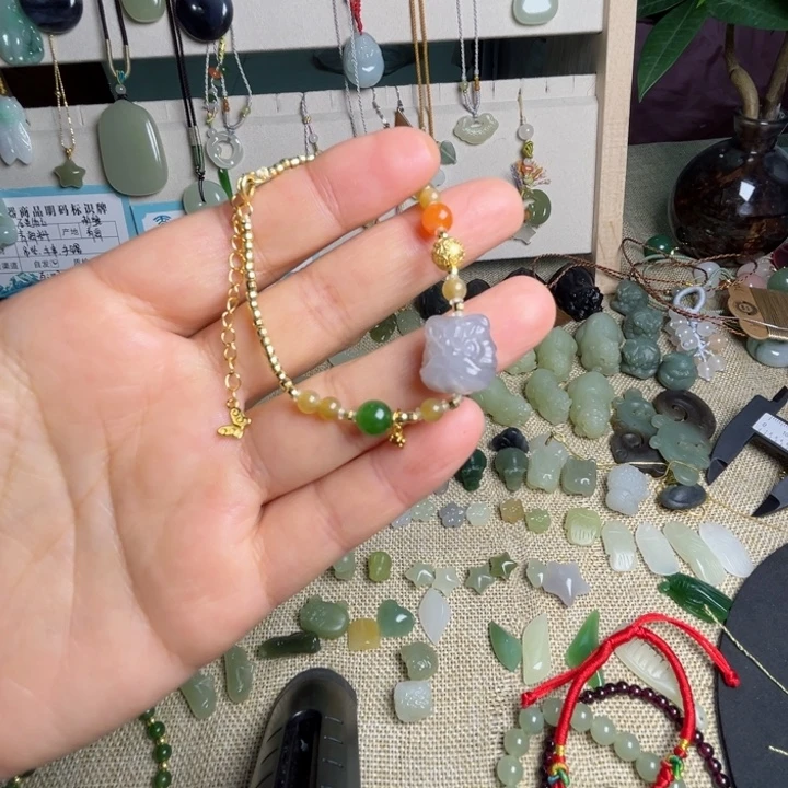 和田玉未镶嵌手链