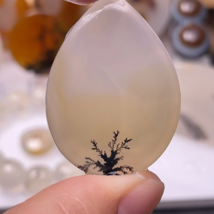 玛瑙/玉髓未镶嵌吊坠(不含链)