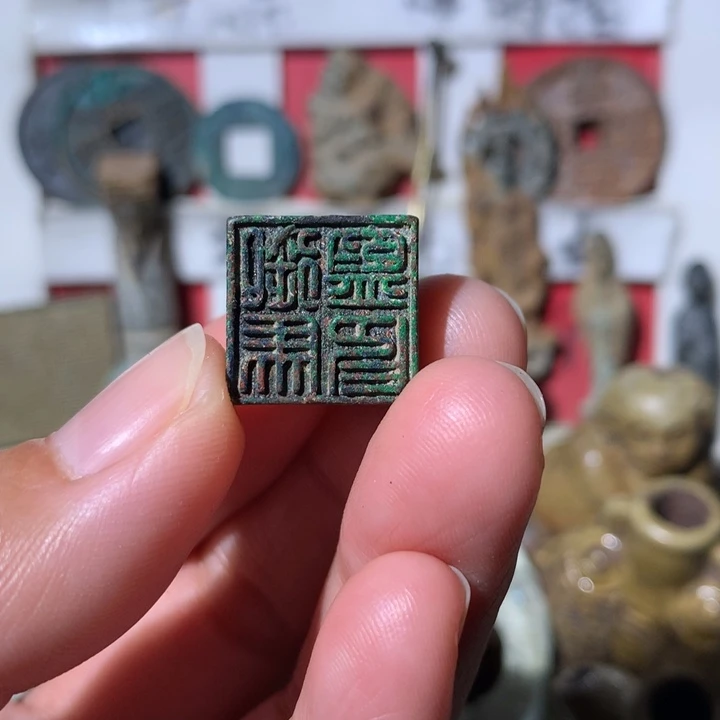 知***好铜现代工艺品 现代工艺品