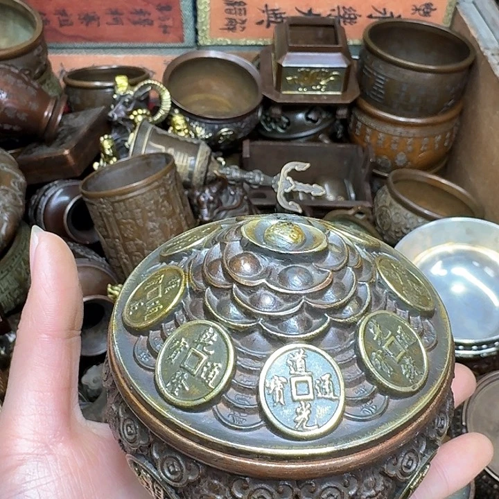 铜器文玩摆件收藏