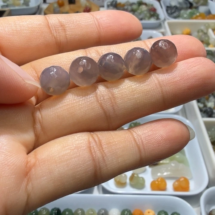 未镶嵌和田玉珠宝半成品