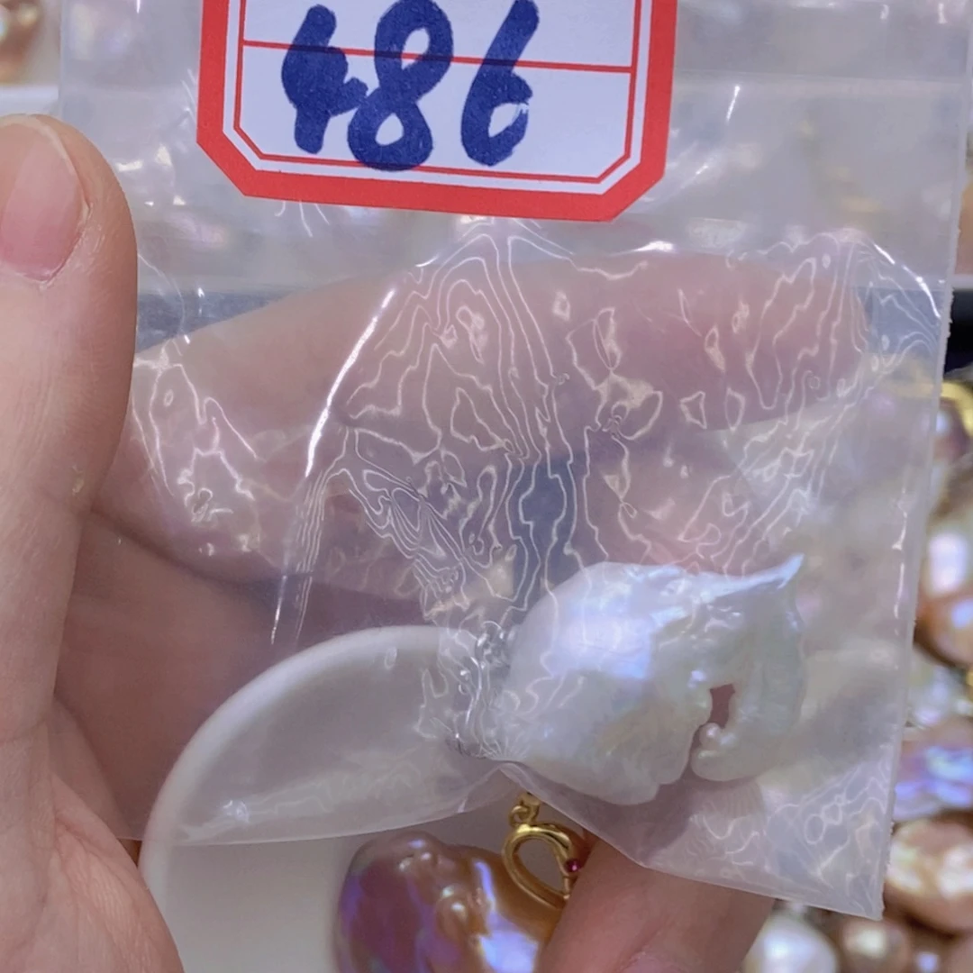 银S925镶嵌淡水珍珠吊坠?****s