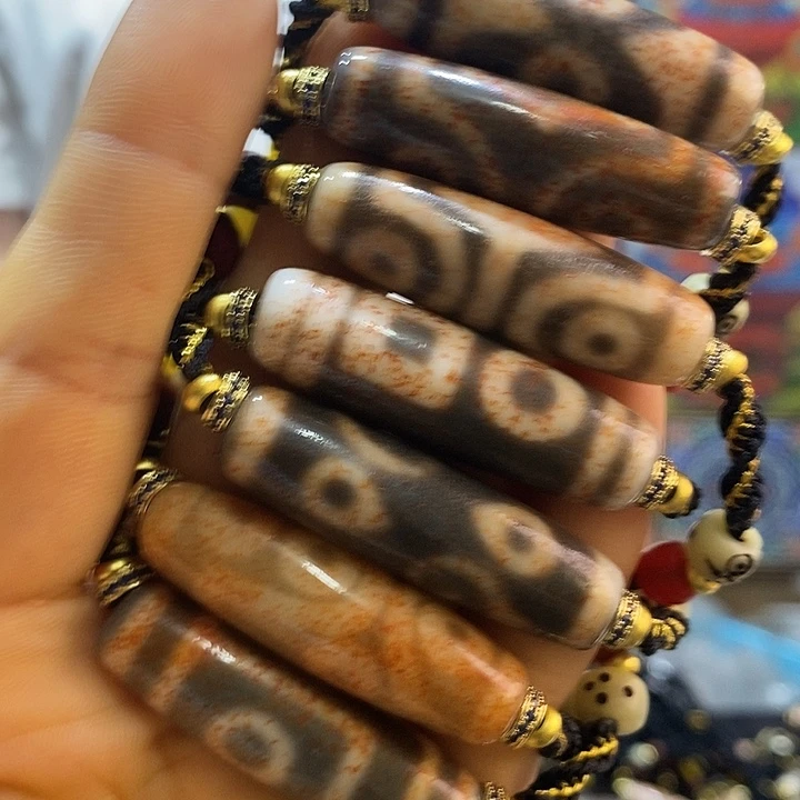 莉***未镶嵌颈饰玛瑙/玉髓（覆膜）135