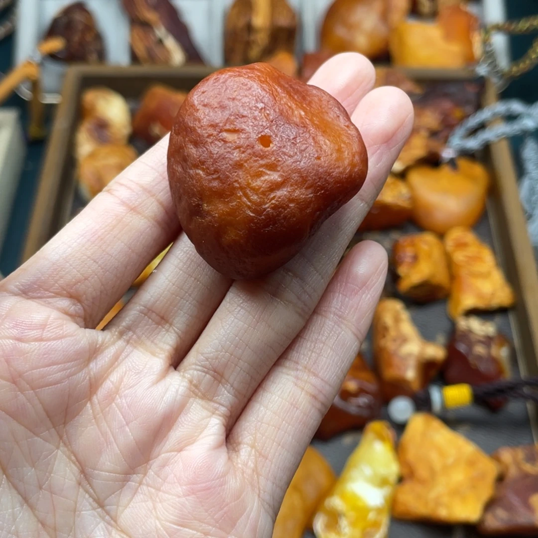琥珀未镶嵌珠宝奇石
