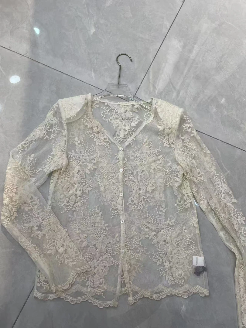 法式设计感小众蕾丝V领衬衫女早春内搭外搭开衫