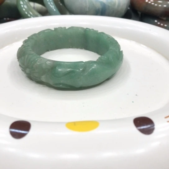 未镶嵌石英质玉珠宝半成品8