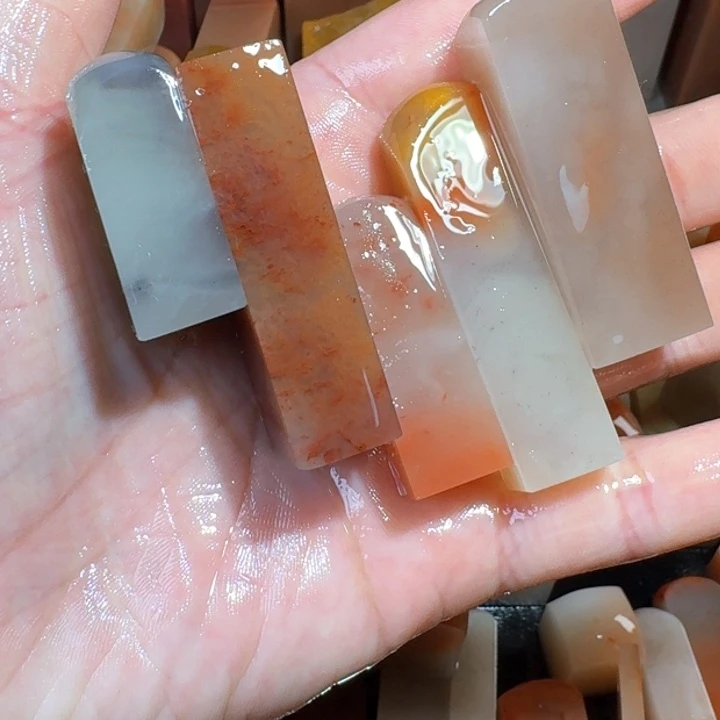 青田石印石翰**刻外地的