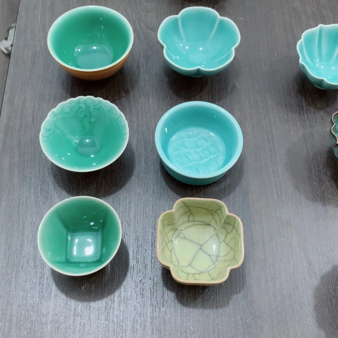 慕***.龙泉青瓷茶具一套