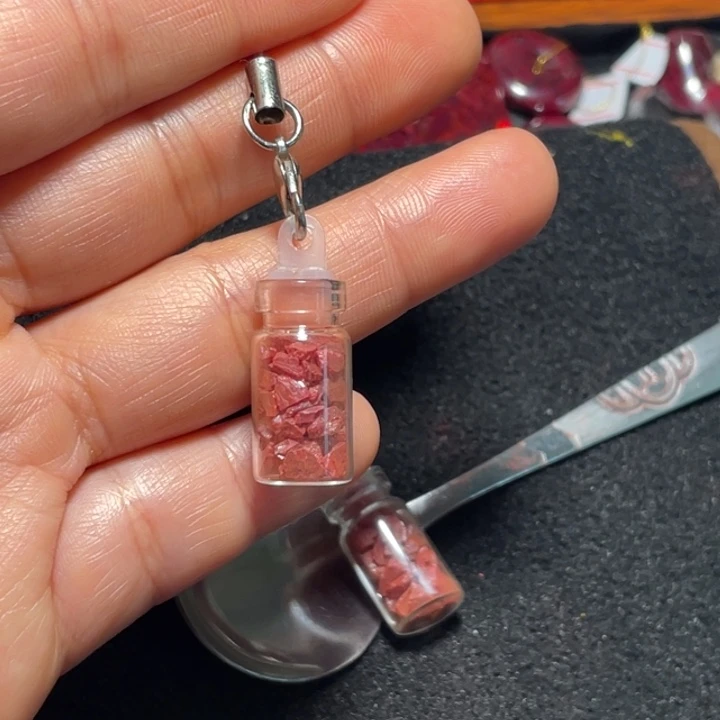 天然辰砂大颗粒晶体4.3克