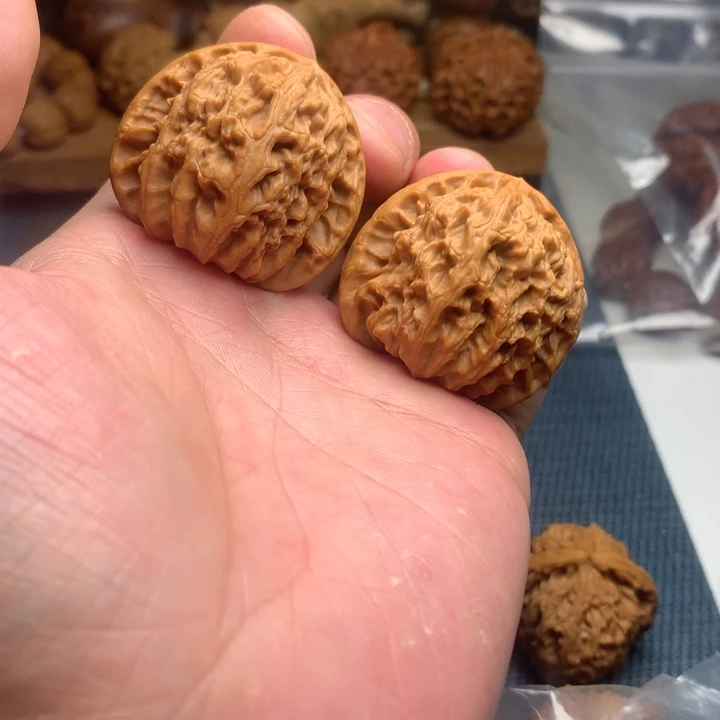 小***A手串/手链核桃40三角白