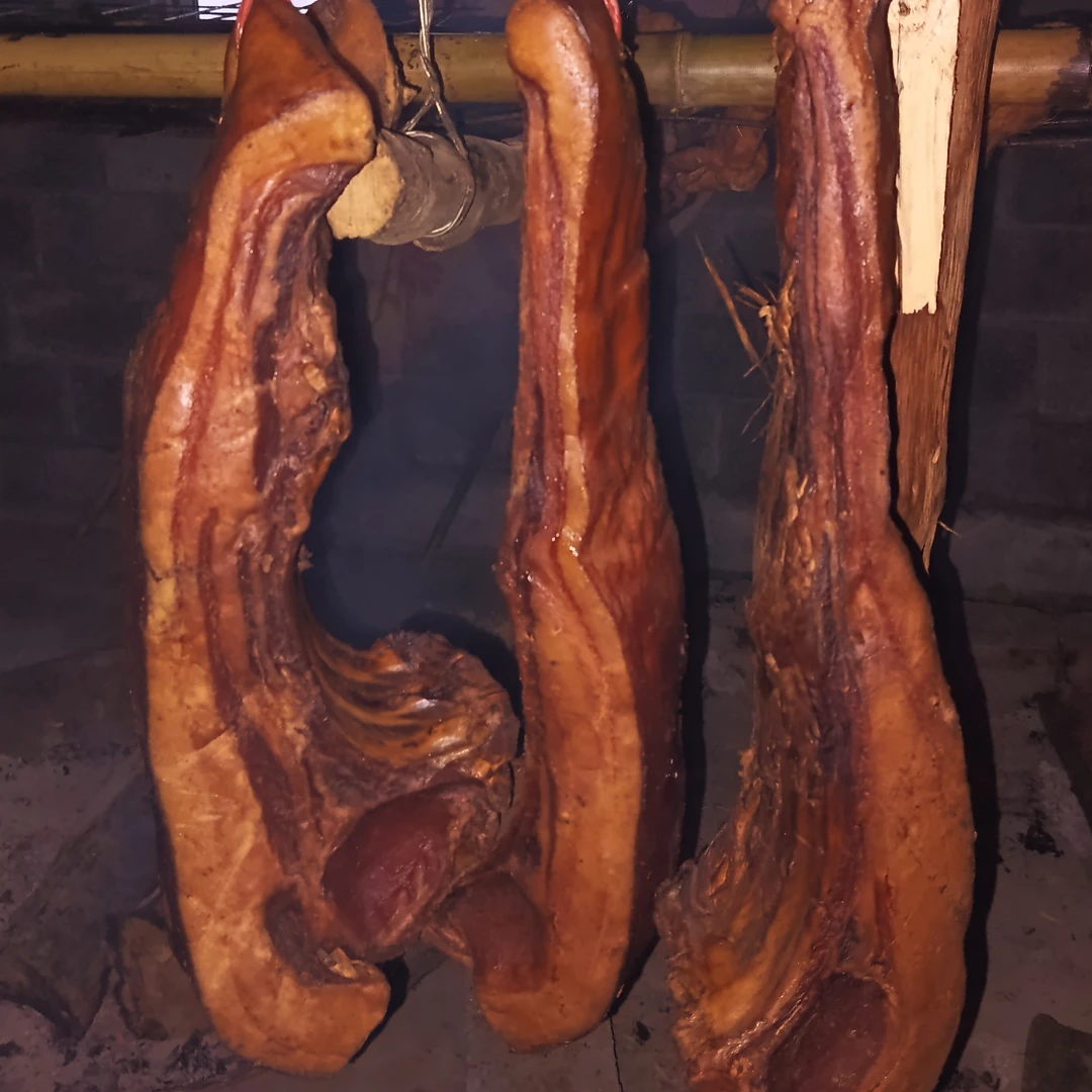 粮食喂养土猪烟熏肉格子宝肋肉现称现拍（默认烧皮）