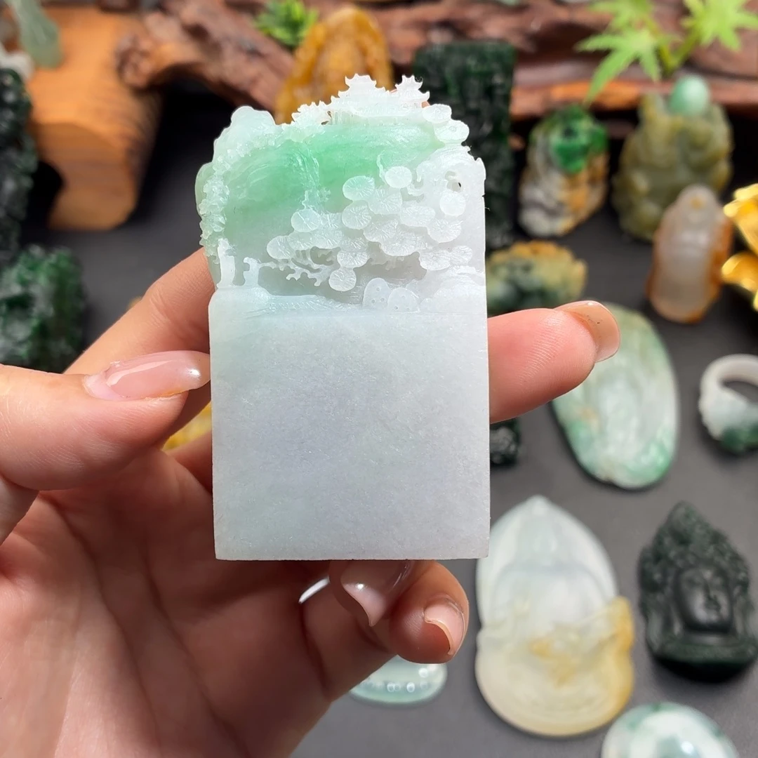 定制翡翠未镶嵌翡翠