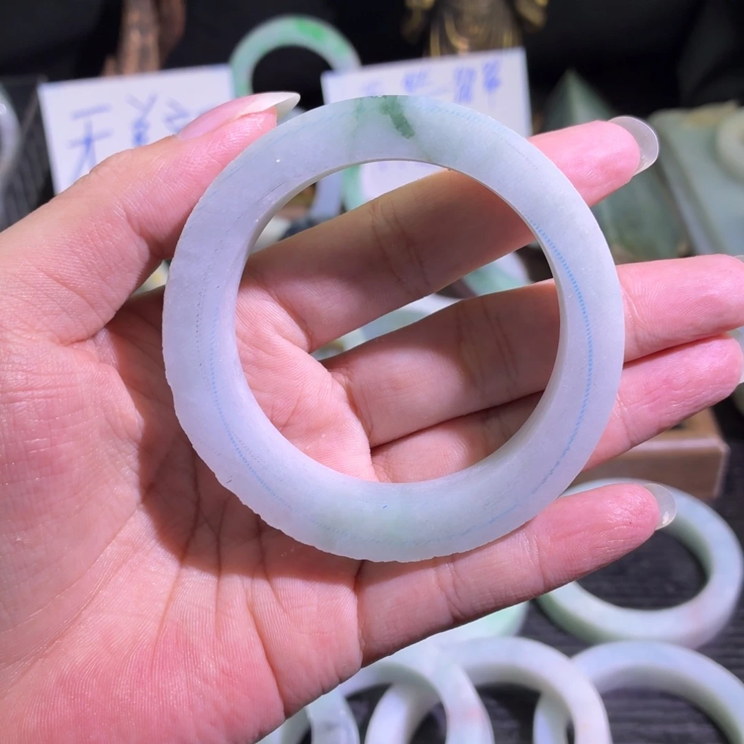 定制翡翠未镶嵌缅甸翡翠A货手镯毛胚定制