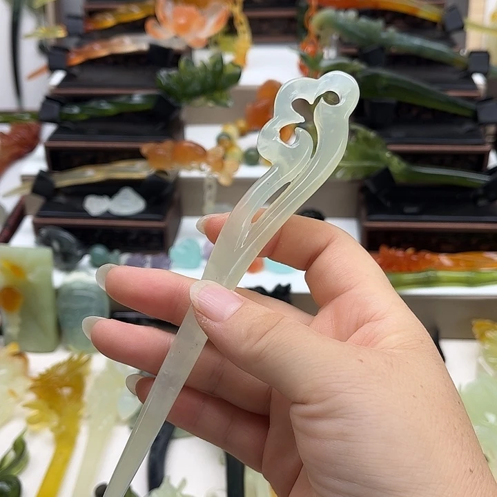 蛇纹石玉未镶嵌岫玉发簪