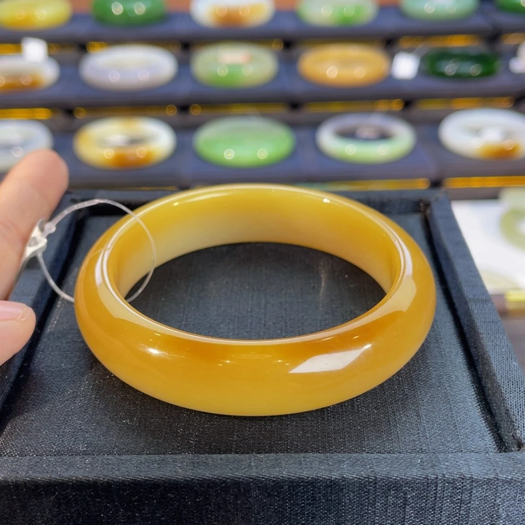 未镶嵌手镯和田玉-蜜黄糖55