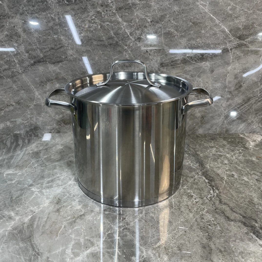 外贸原单件23cm五层钢一体成型汤锅炖锅加厚