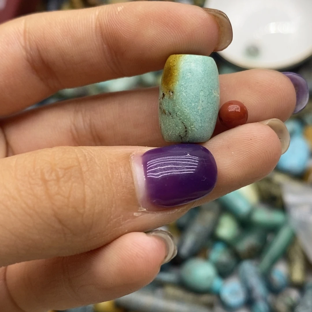 南红玛瑙未镶嵌珠宝半成品