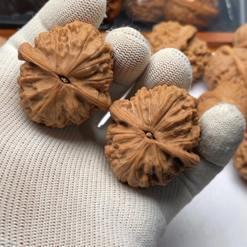 【闪购商品】文玩核桃吊坠@*14金麒麟