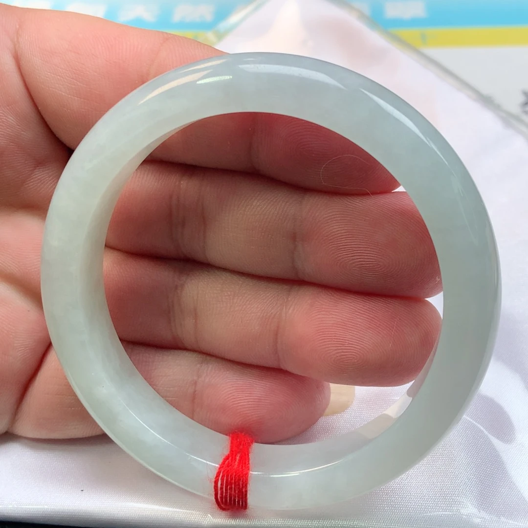 翡翠手镯未镶嵌0124号