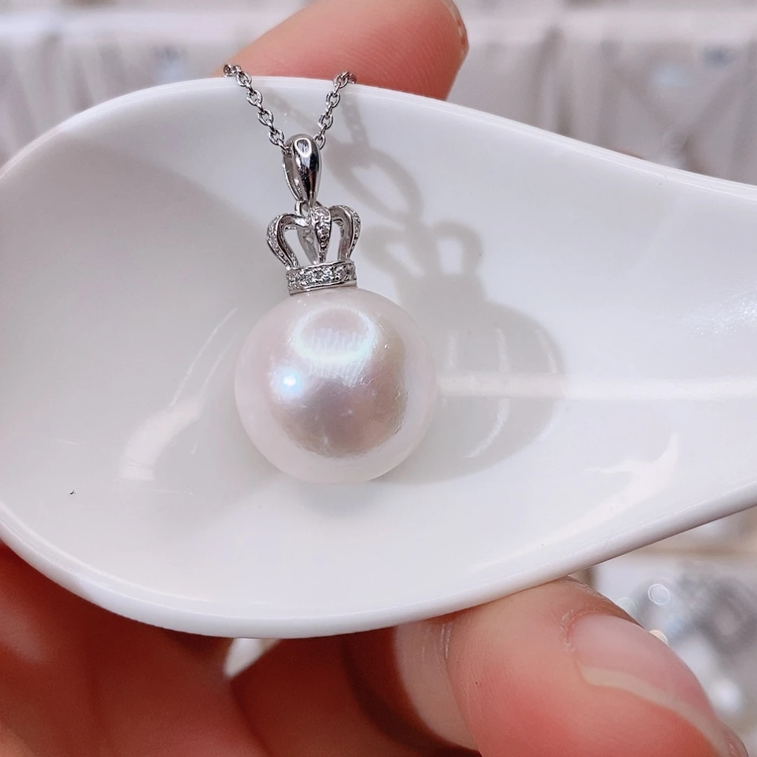 颈饰银S925镶嵌淡水珍珠