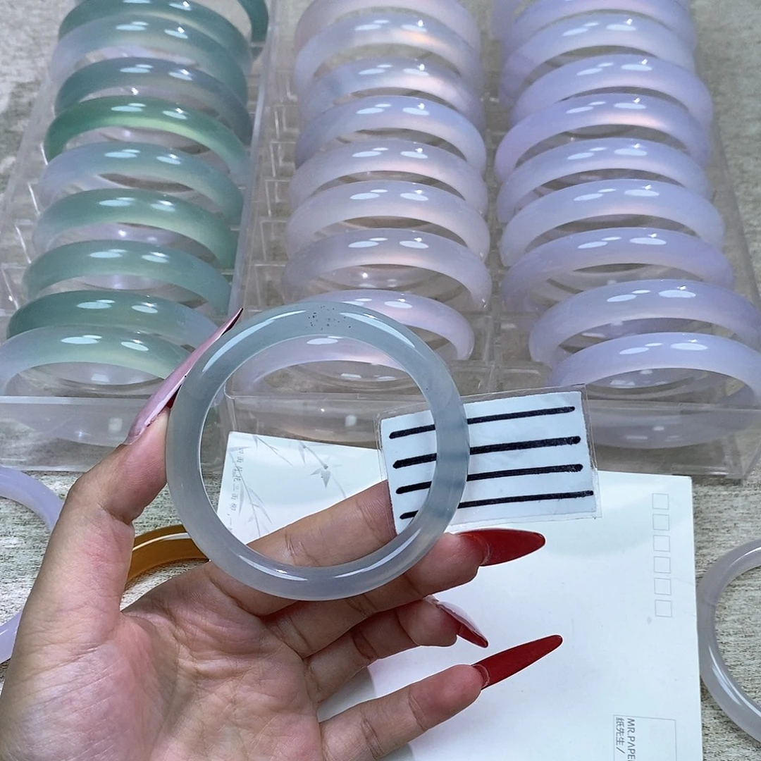 玛瑙/玉髓未镶嵌手镯56