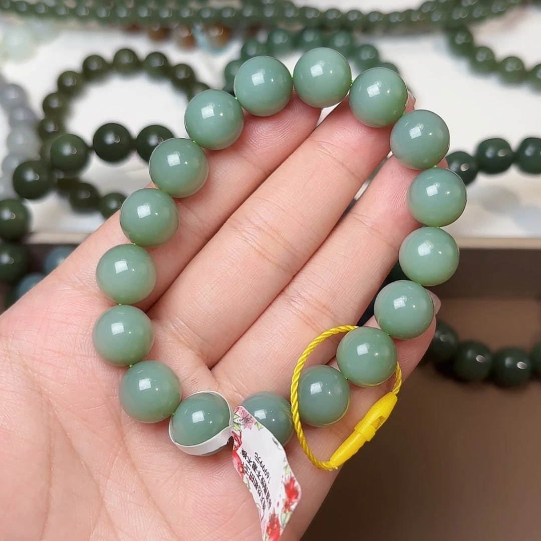 未镶嵌手链和田玉（碧玉）俄粉青 12 蓝调 特细