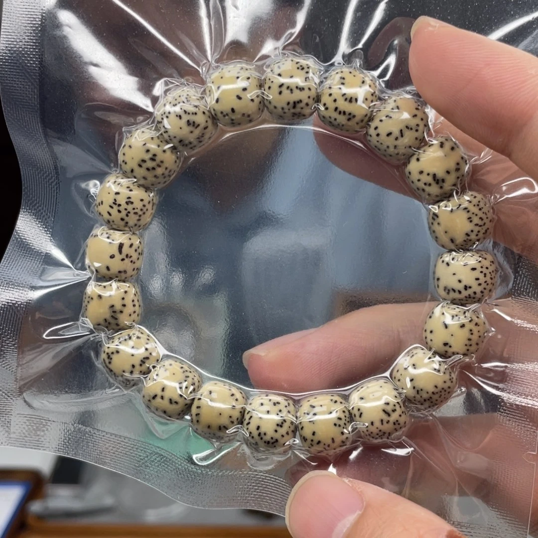 星月菩提手串1110侧留白
