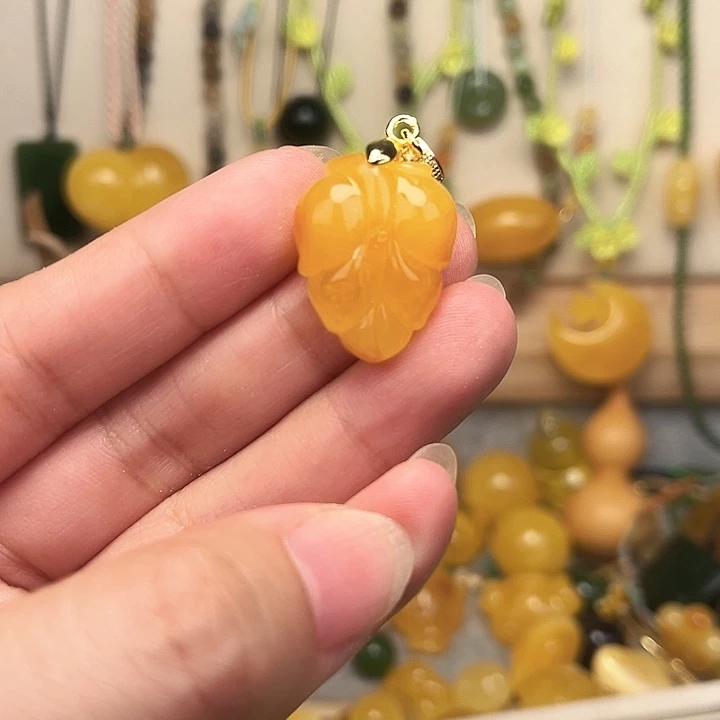 蜜蜡颈饰未镶嵌蜜蜡