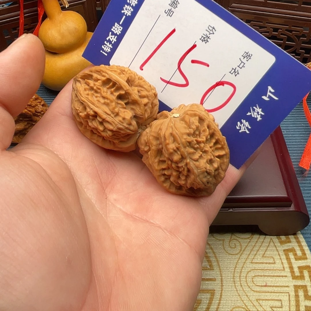 体***销文玩核桃闪电购150