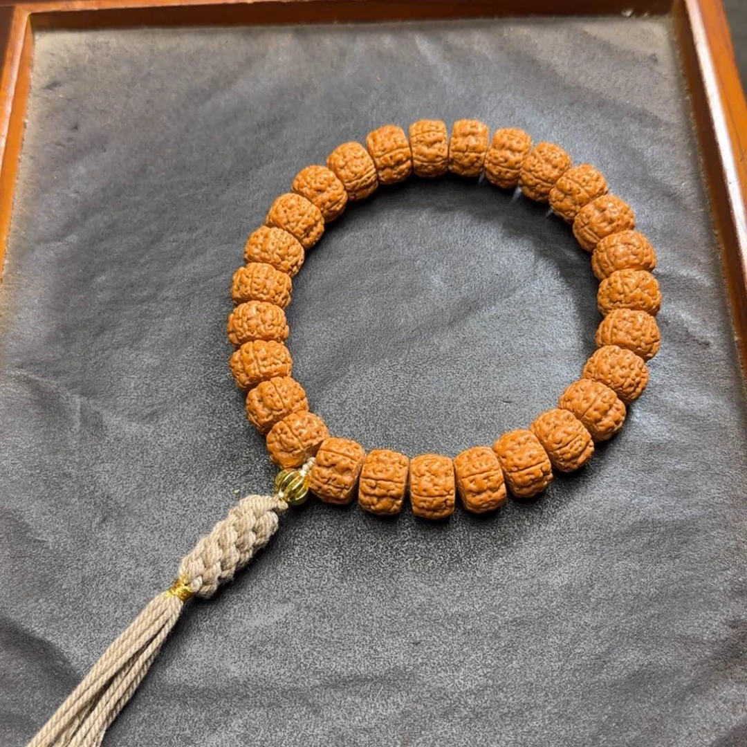 金刚菩提吊坠皮皮虾