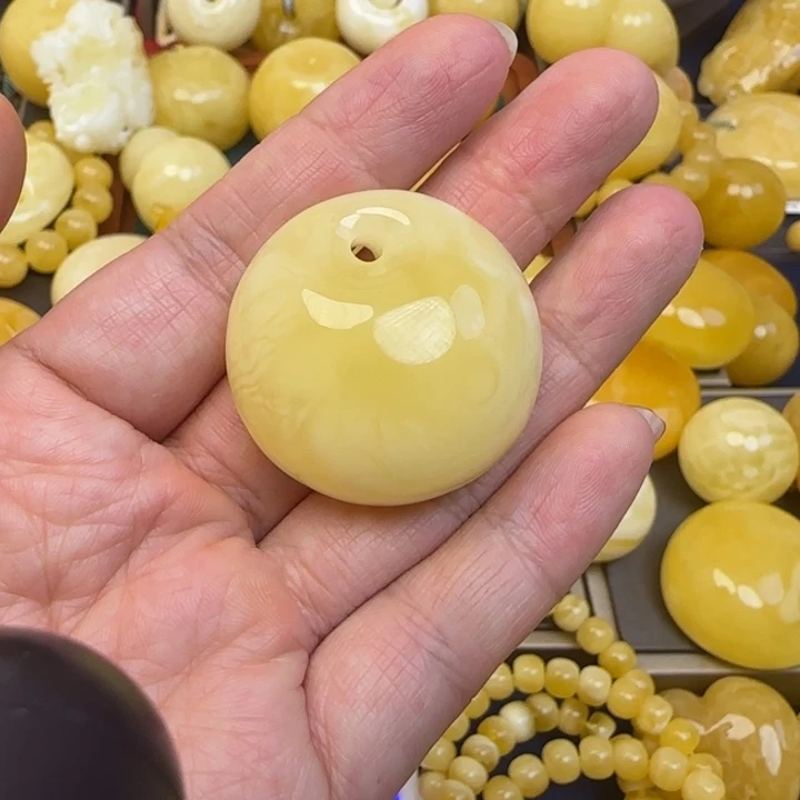 未镶嵌颈饰蜜蜡天然蜜蜡