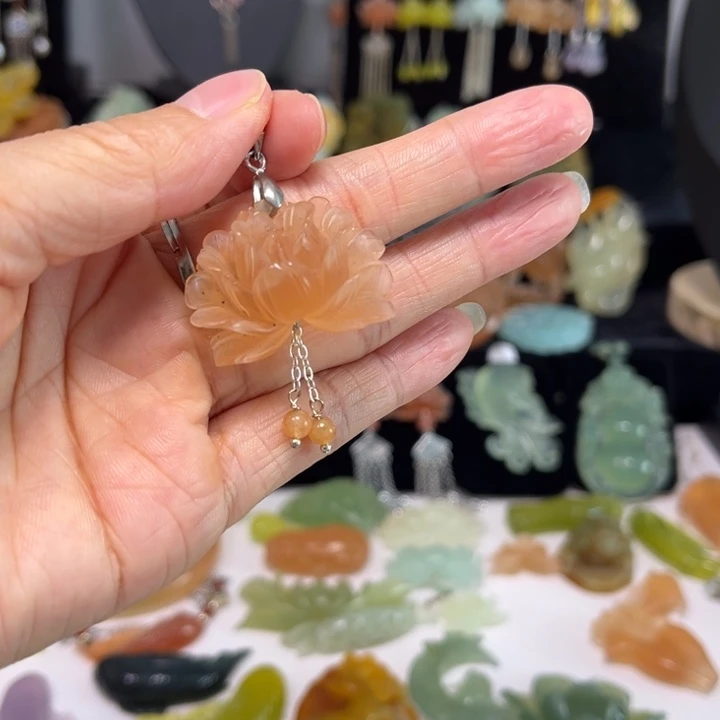 蛇纹石玉未镶嵌吊坠(赠链)