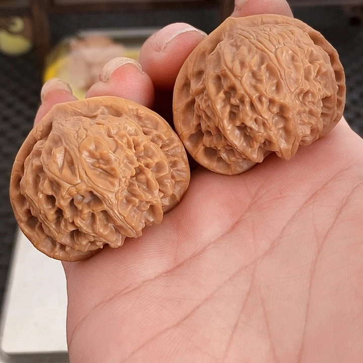 吊坠文玩核桃宫灯，边40