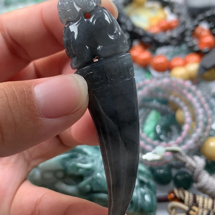翡翠颈饰未镶嵌保真天然A货翡翠