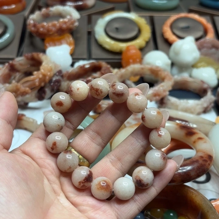 石英质玉未镶嵌手镯