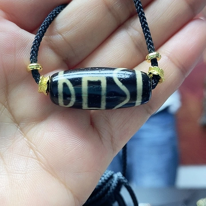 玛瑙/玉髓合金颈饰