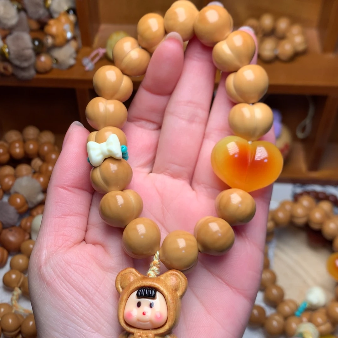 猴头核桃吊坠15高定屁桃手持定制