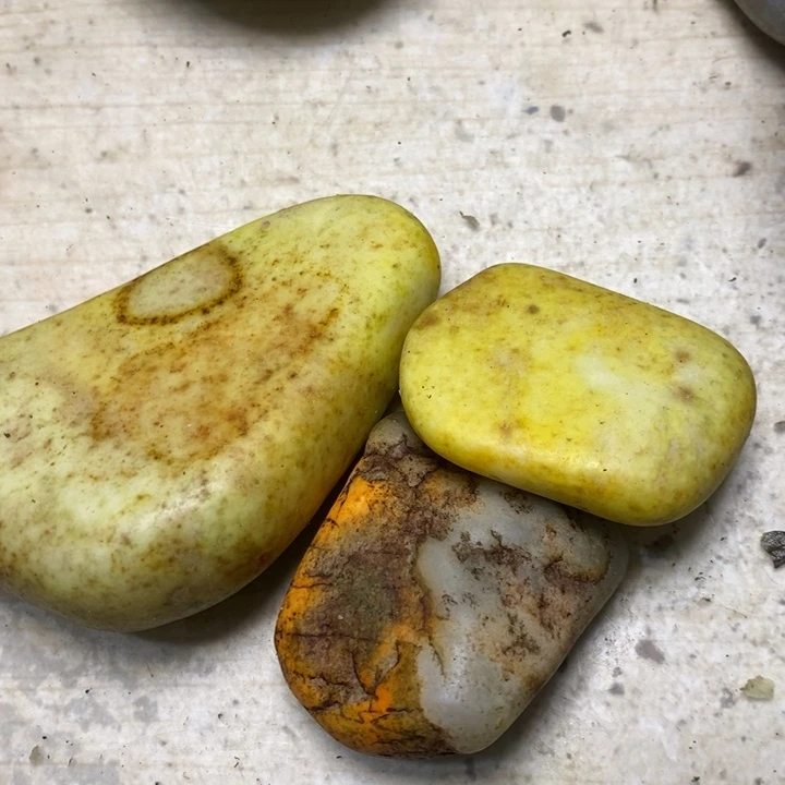 和田玉未镶嵌珠宝奇石65