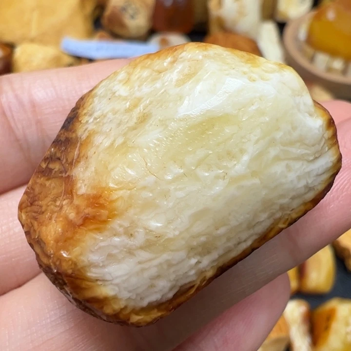 未镶嵌定制琥珀蜜蜡